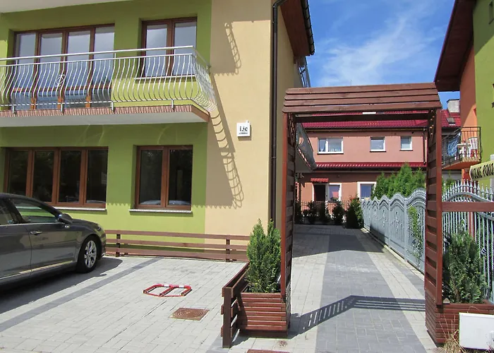 アパート Konrado